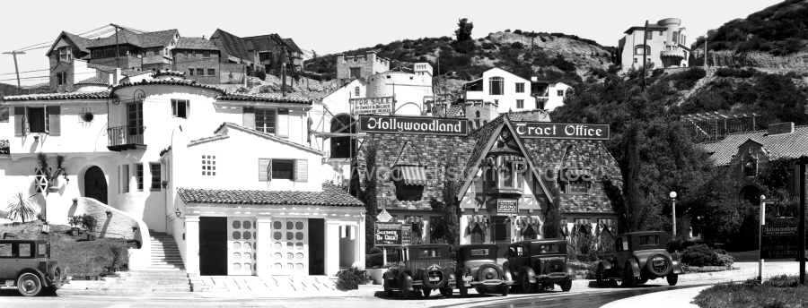 Hollywoodland 1924 Tract office WM.jpg